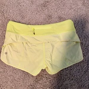 ✨LULULEMON Speed Up Short 2.5” ✨